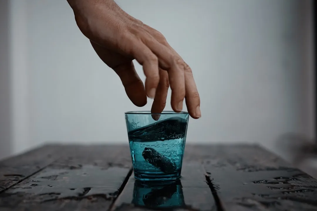 广州地区机房配电柜与UPS电源的配套安装规范及注意事项